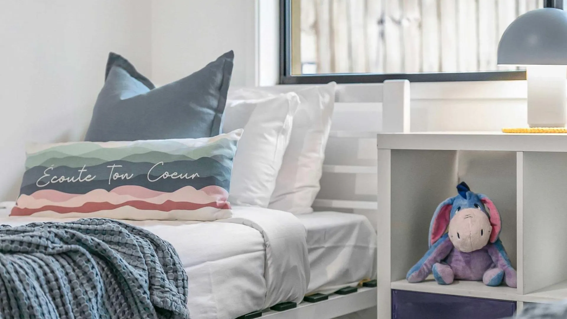 Chic 3-Bedroom Duplex, Air-Con, Pet Friendly Buderim Australia